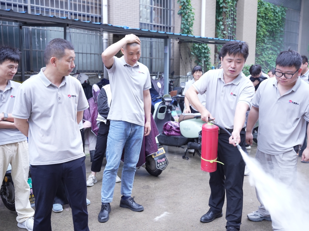 以练筑防,安全同行|我司开展安全生产月消防培训与演练活动